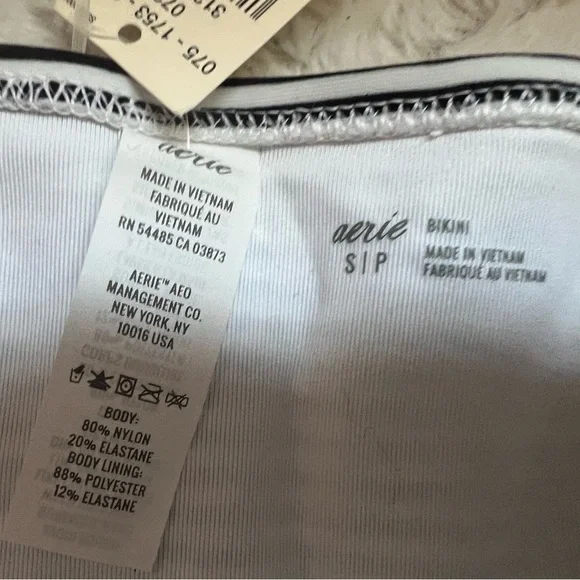 2/$20 ❤️ NWT aerie Black & White Stripe Bikini Bottom Small - Picture 4 of 7